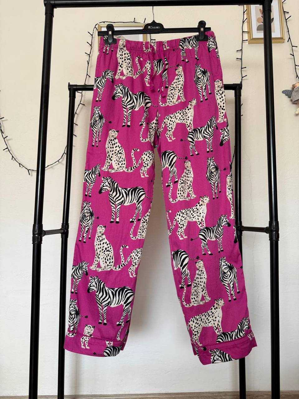 Wyjątkowe spodnie homewear z efektownym printem 🐆💖✨