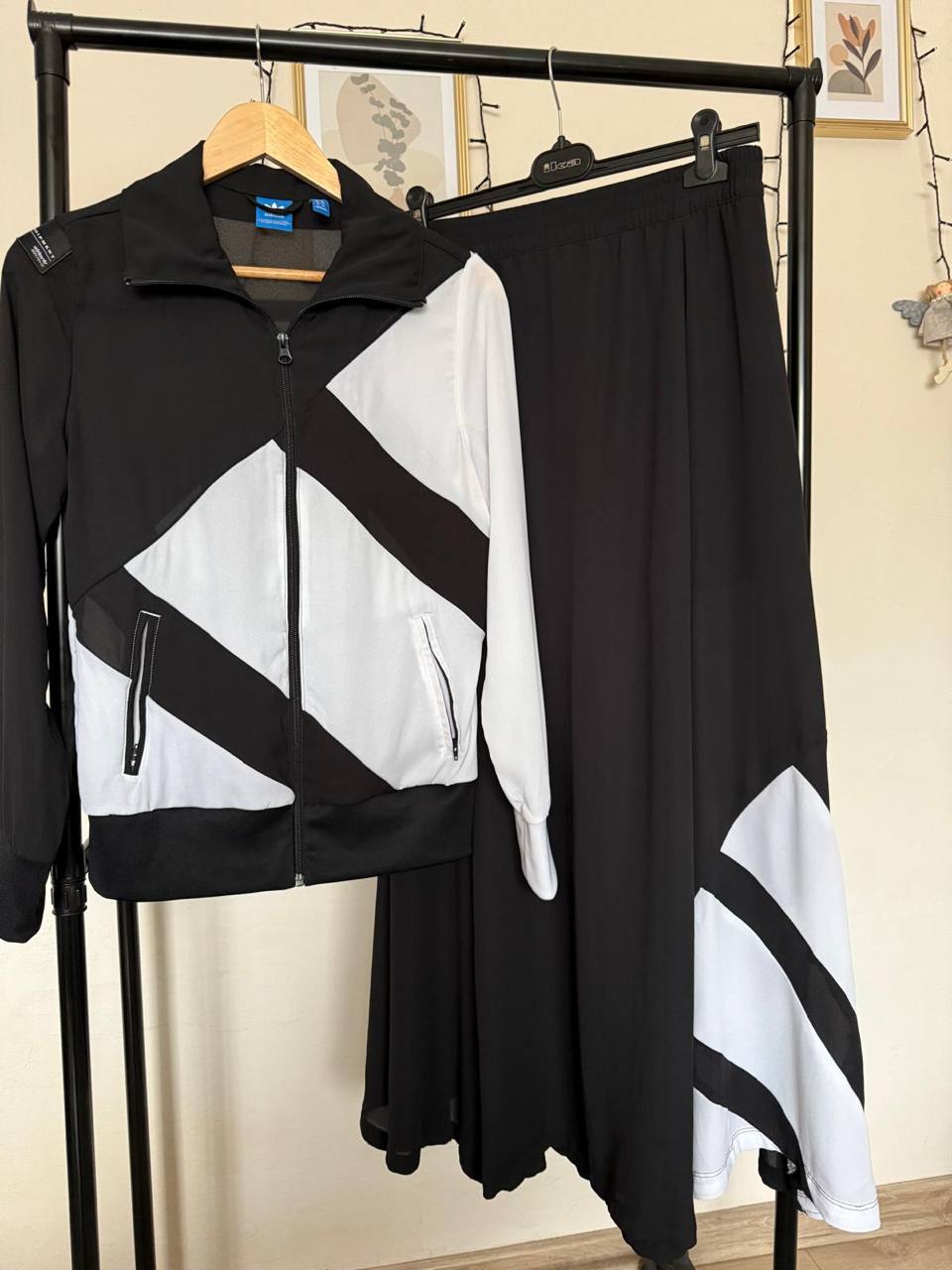 Komplet ADIDAS bluza i spódnica 🤩
