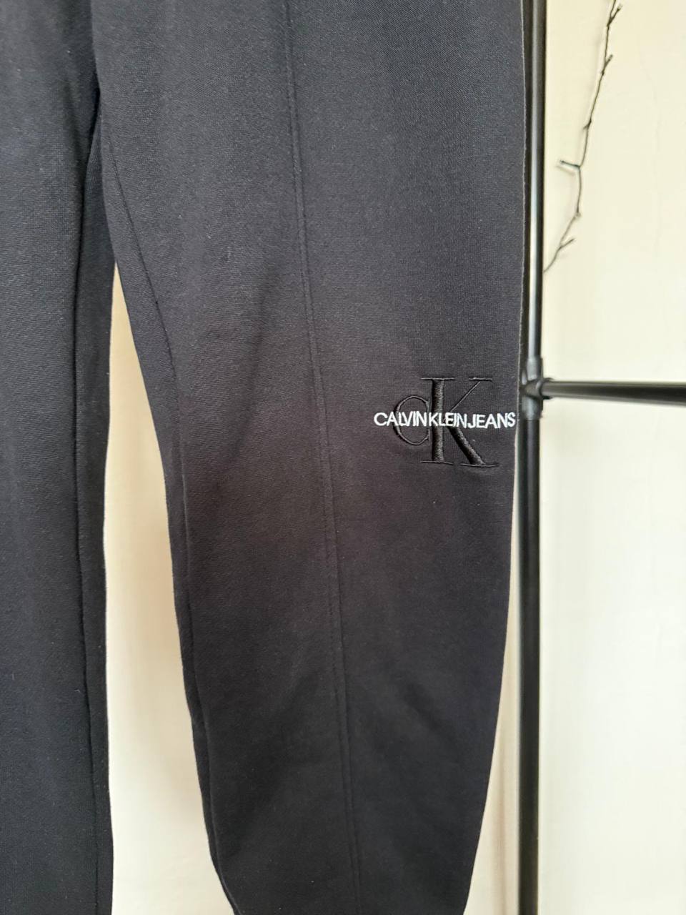 Spodnie marki CALVIN KLEIN 🤩